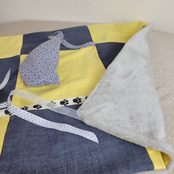 Plaid pour animaux jaune et gris – Image 5